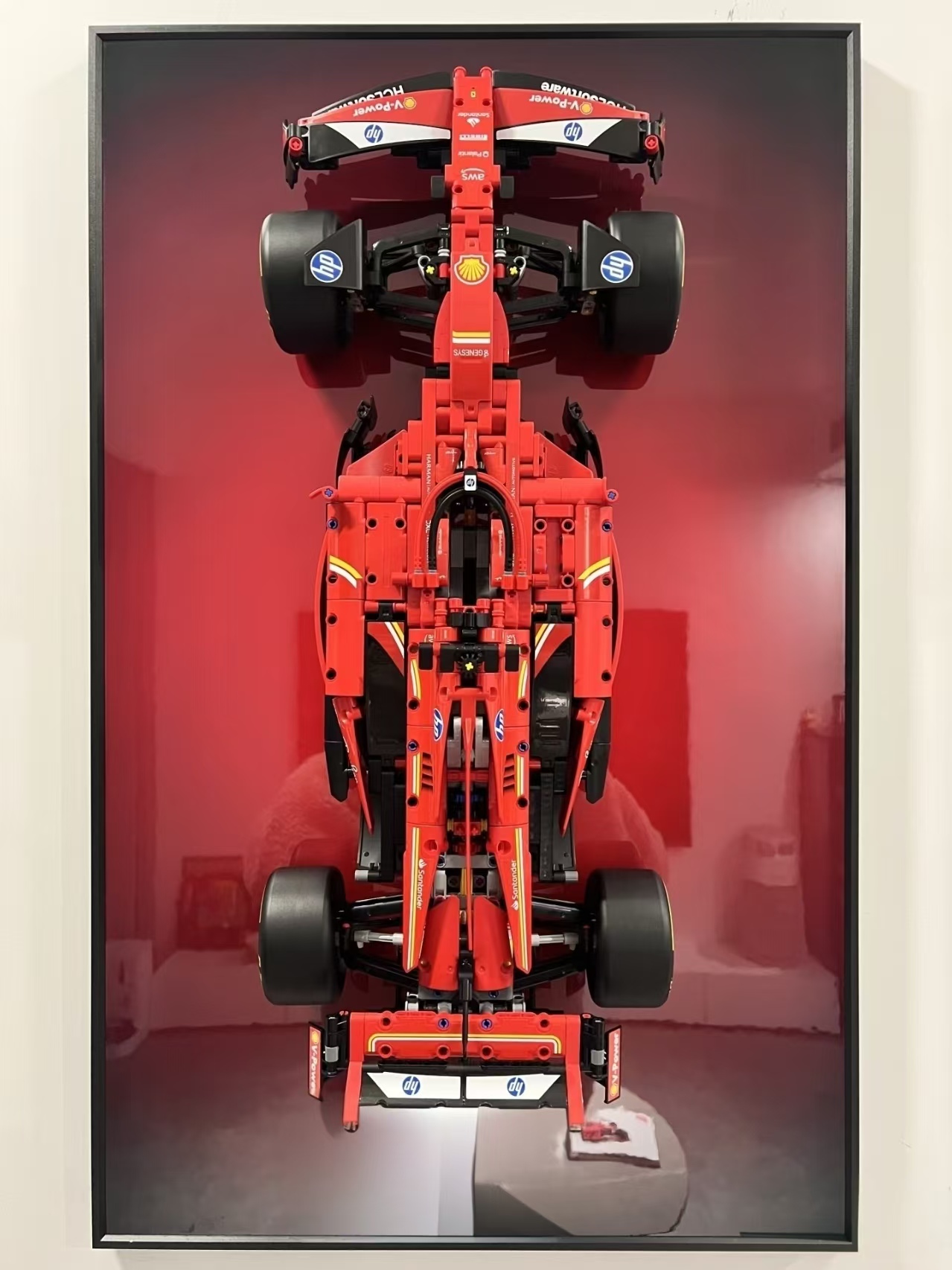 Display Wallboard for LEGO LEG - مراجعة Model Kit Ferrari وسعره