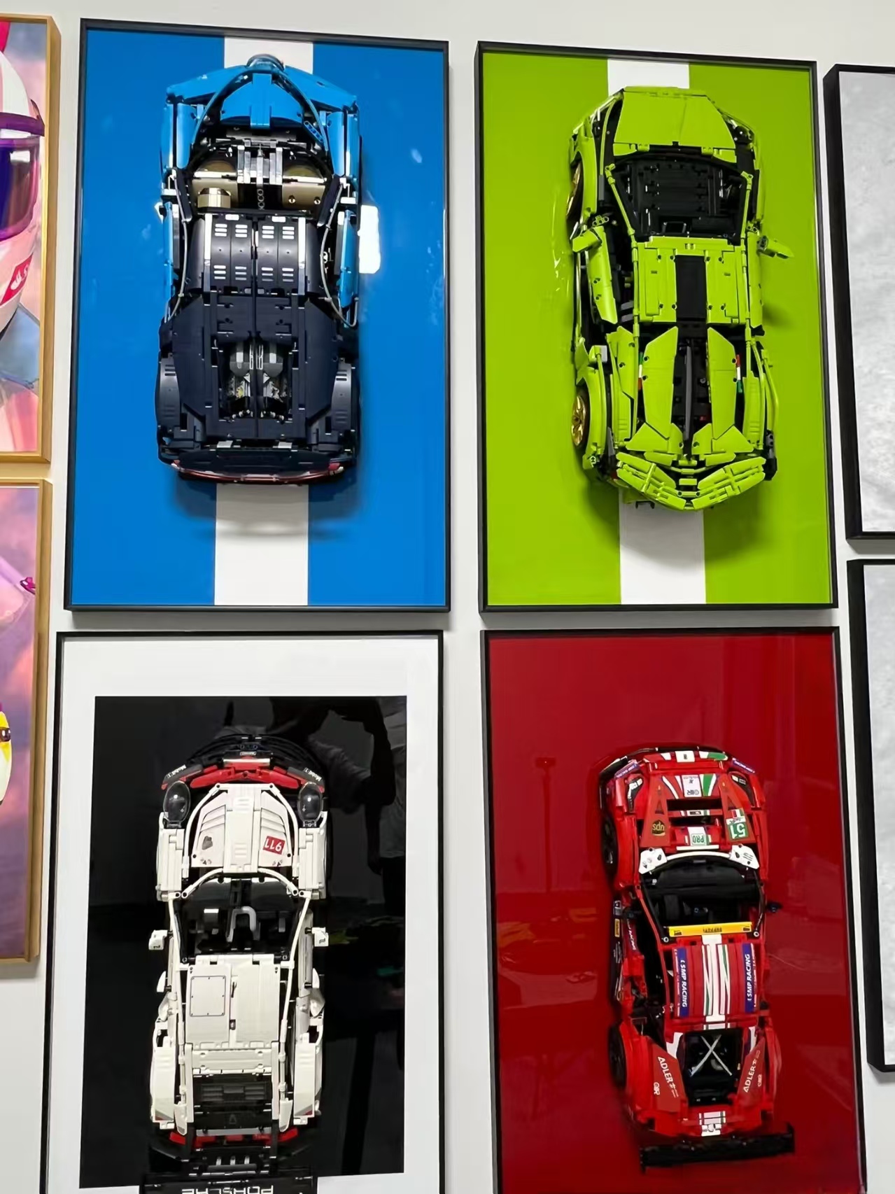 Display Wallboard for LEGO LEG - مراجعة Model Kit Ferrari وسعره