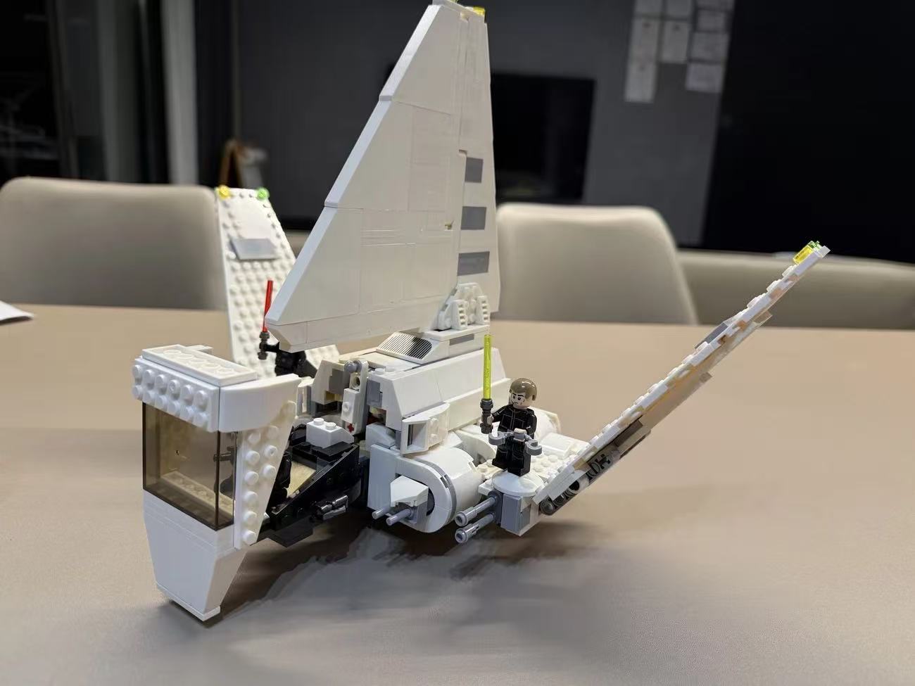 Creative Space-Shuttle Battle  - مراجعة Model Kit Battleship وسعره