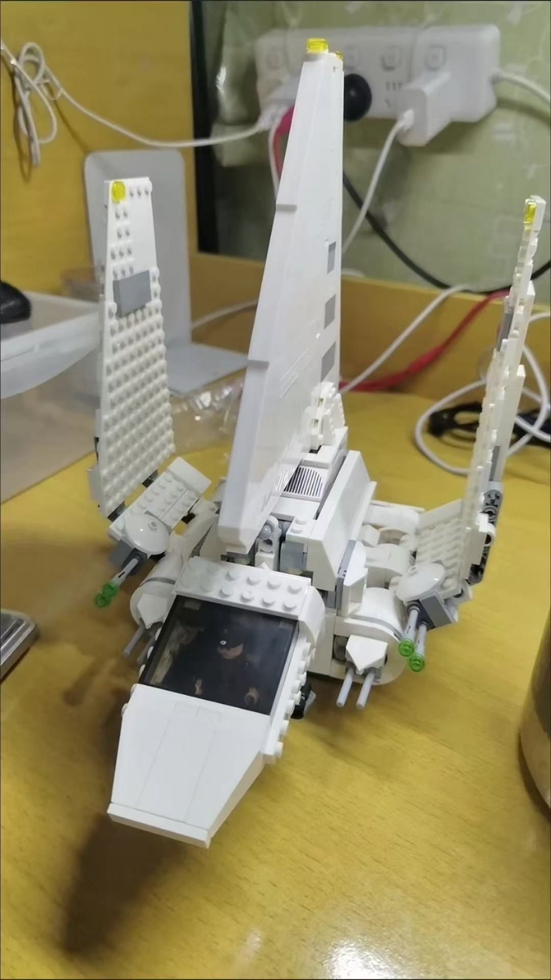 Creative Space-Shuttle Battle  - مراجعة Model Kit Battleship وسعره