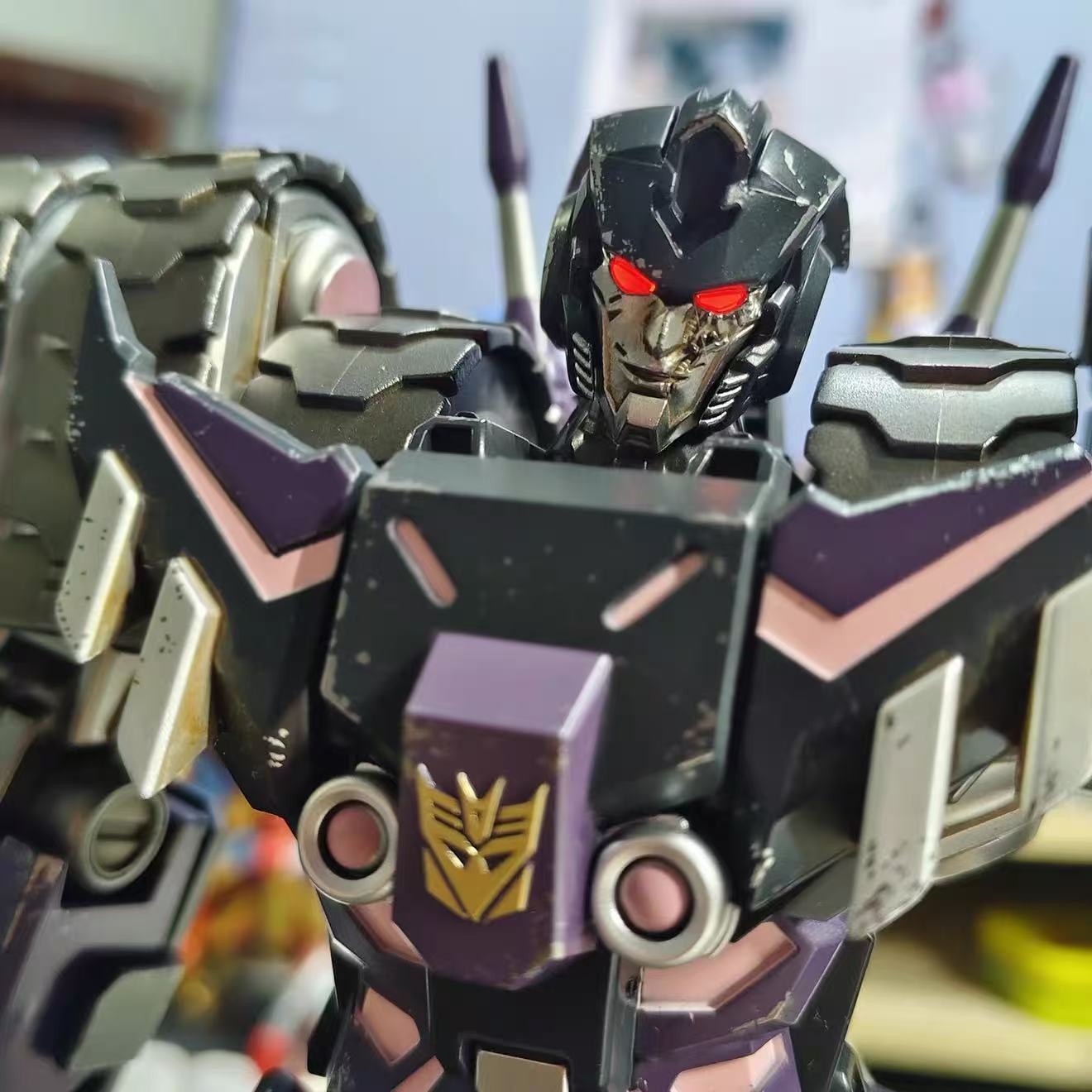 YOLOPARK Transformers Deceptic - مراجعة Model Kit Yolopark وسعره