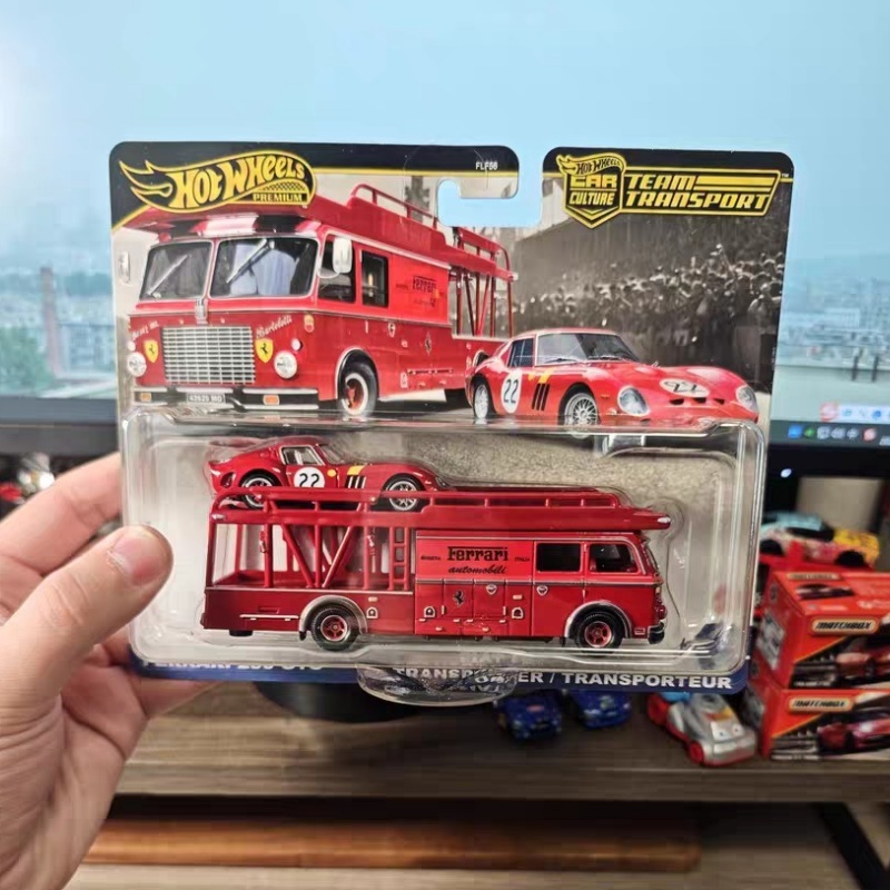 Hot Wheels Premium 1:64 Scale  - مراجعة Model Kit Ferrari وسعره