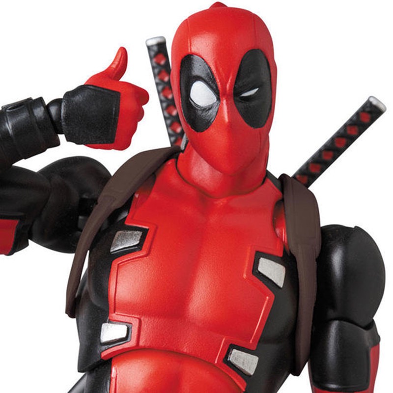 16cm Deadpool Figure Mafex 082 - مراجعة Model Kit Deadpool وسعره