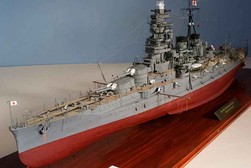 1:200 Scale WW2 Battleship Hie - مراجعة Model Kit Battleship وسعره