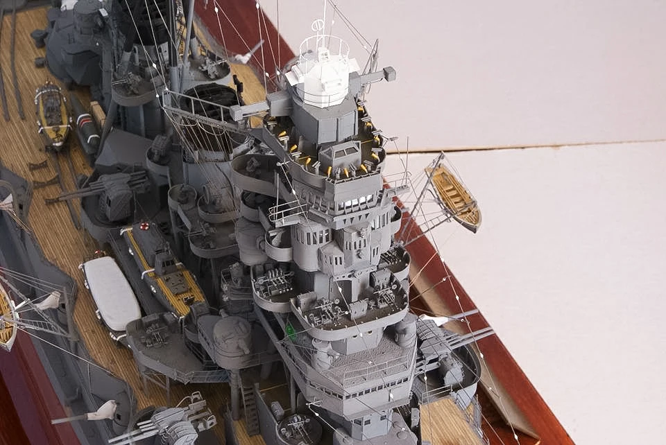 1:200 Scale WW2 Battleship Hie - مراجعة Model Kit Battleship وسعره