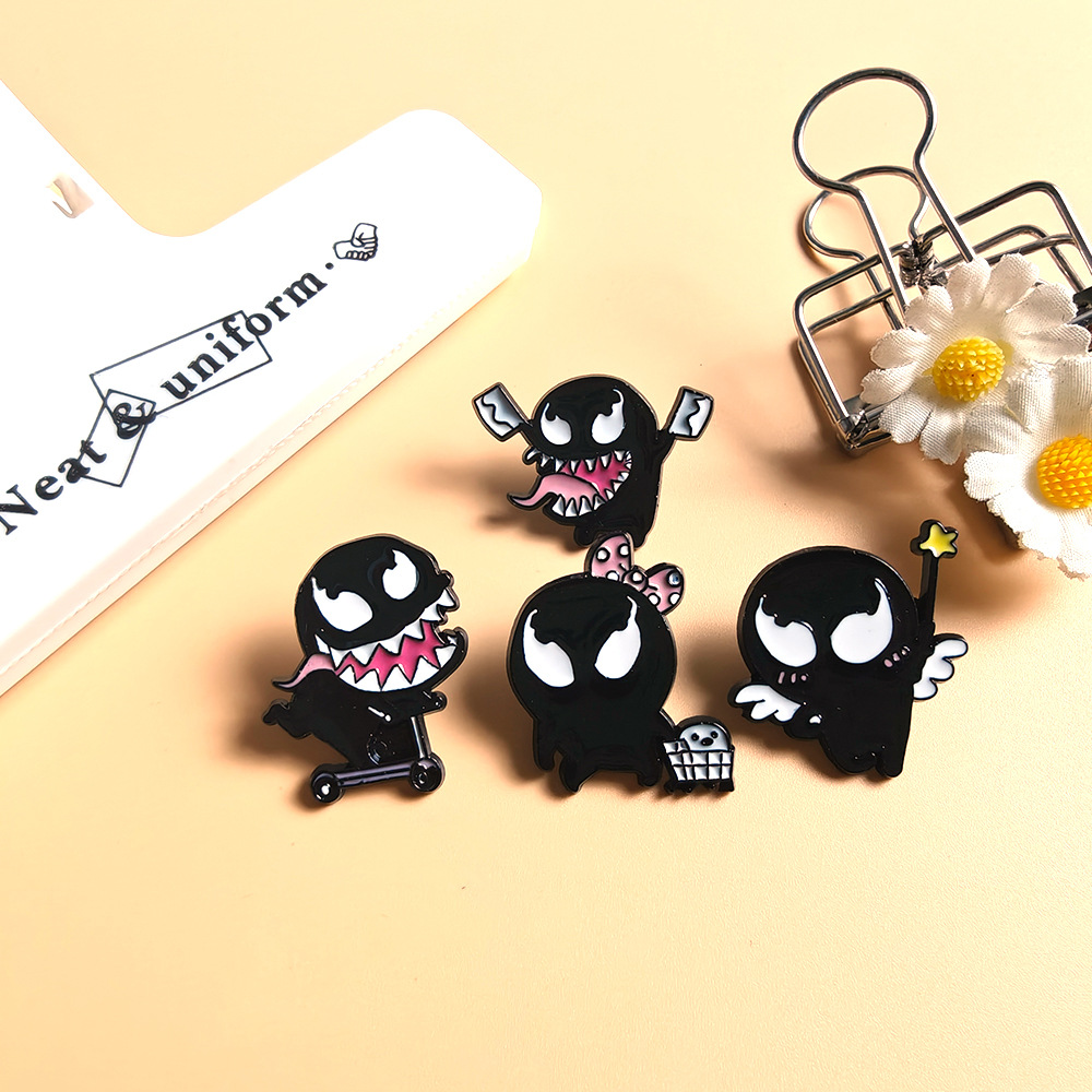 Cute  Funny Venom Brooch Hot-s - مراجعة Model Kit Venom وسعره