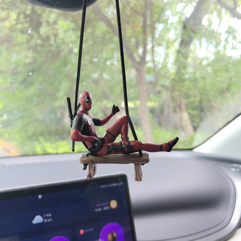 Marvel Deadpool Car Rearview M - مراجعة Model Kit Deadpool وسعره