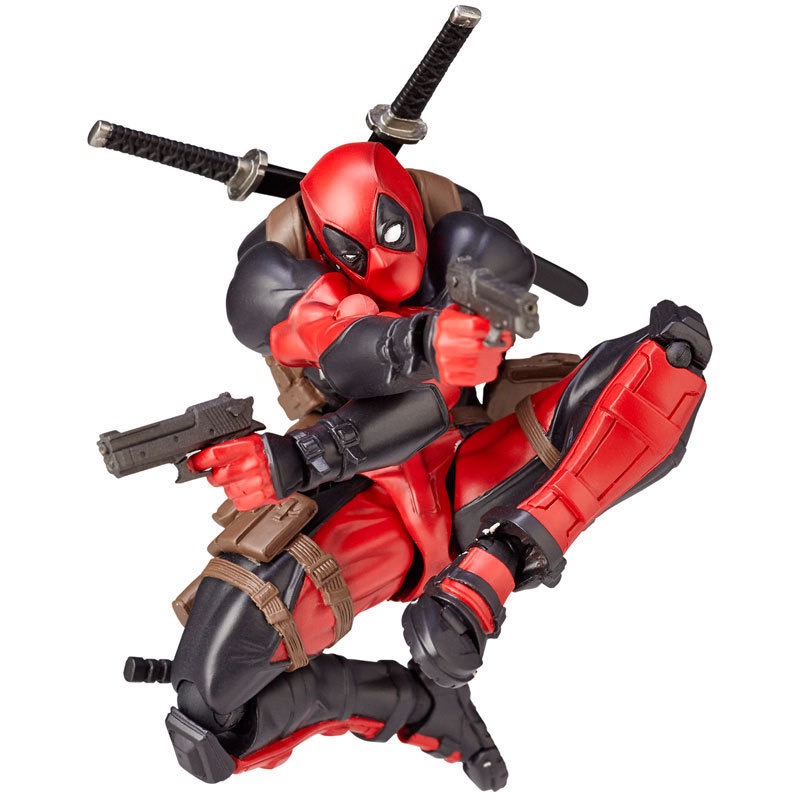 Yamaguchi Revoltech Deadpool A - مراجعة Model Kit Deadpool وسعره
